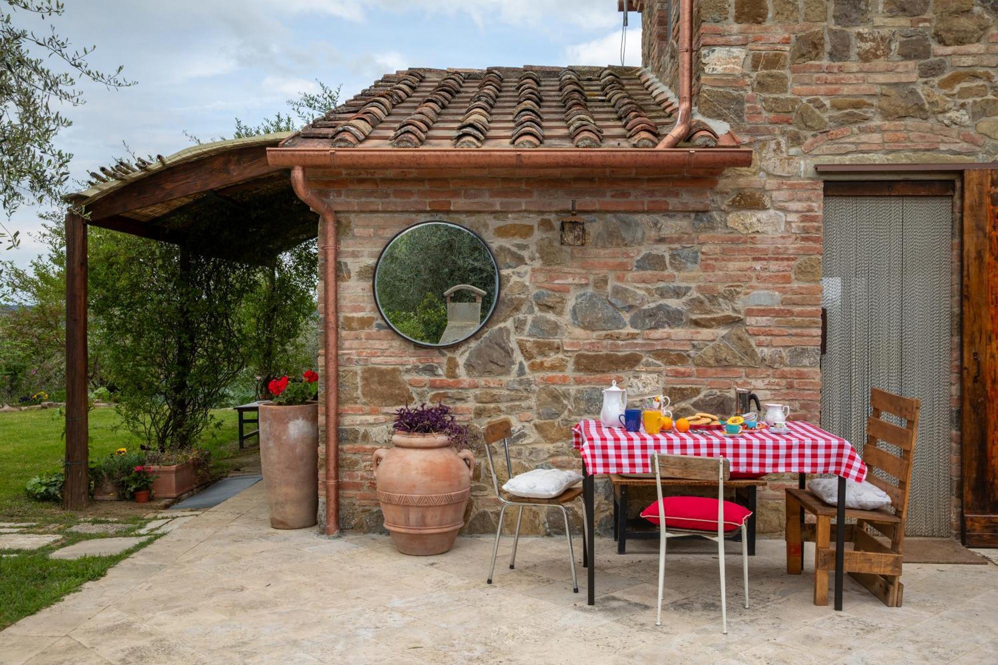 Apartamento Il Poggio Dell'Eremita Rigomagno Exterior foto